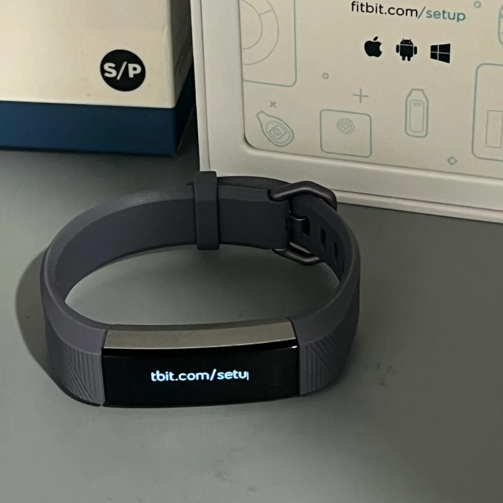 Fitbit Alta HR For Spares Or Repair
